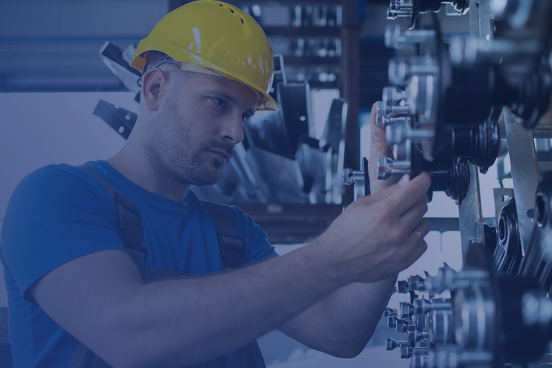 Da manutenção corretiva à manutenção de precisão: o papel do aço no fechamento do ano industrial